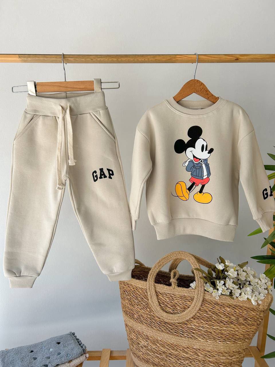 Survêtement gap mickey mouse beige