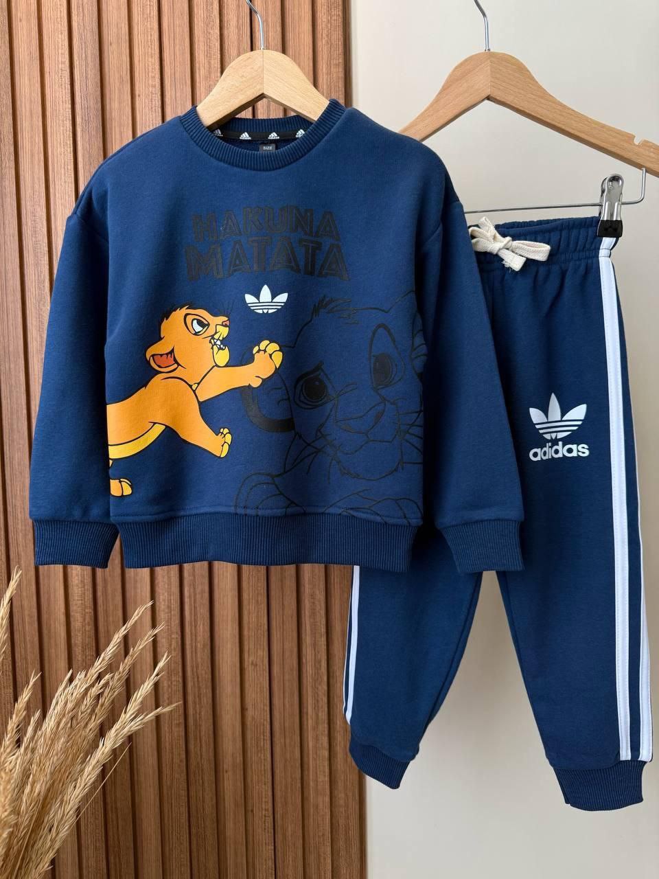 SURVETEMENT ADIDAS HAKUNA MATATA