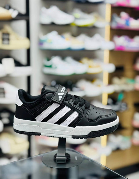 Espadrille noir et blanc adidas