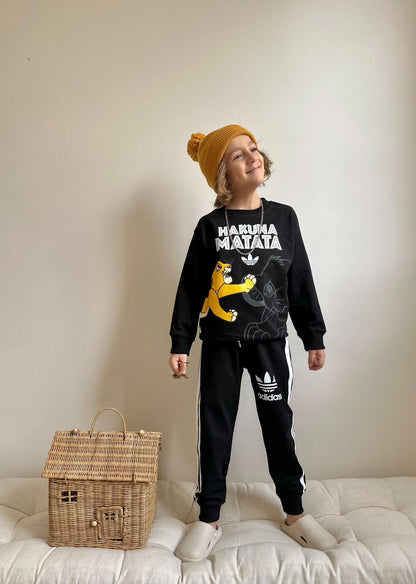 Survêtement hakuna Matata noir adidas