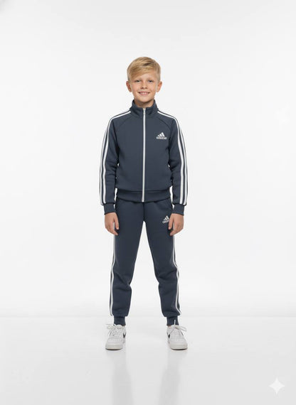 Survêtement, Adidas gris