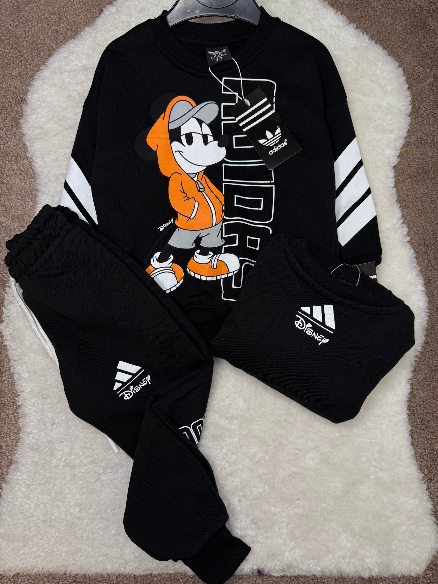 SURVÊTEMENT ADIDAS MICKEY NOIR ET ORANGE