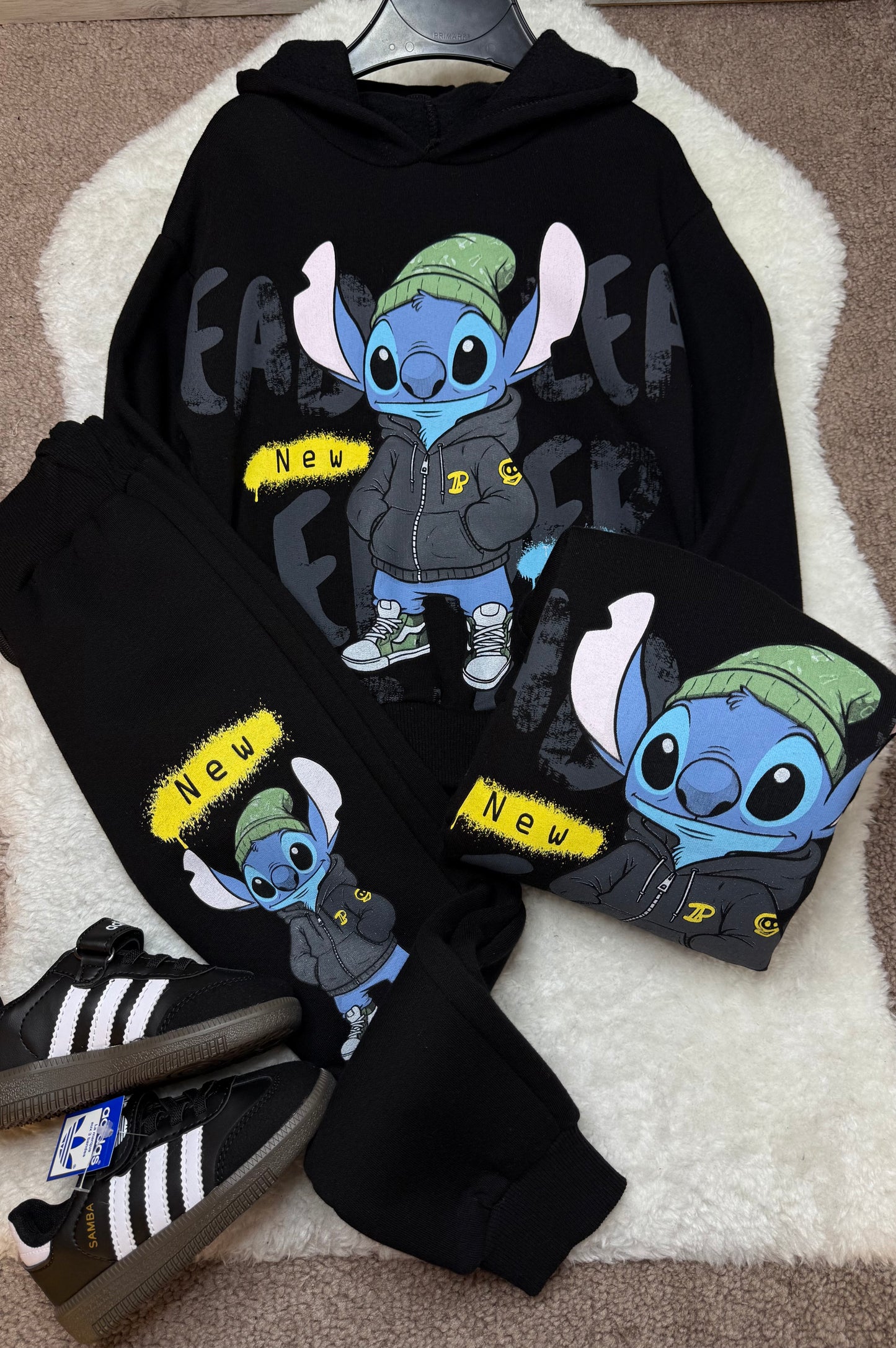 SURVETEMENT STITCH NOIR