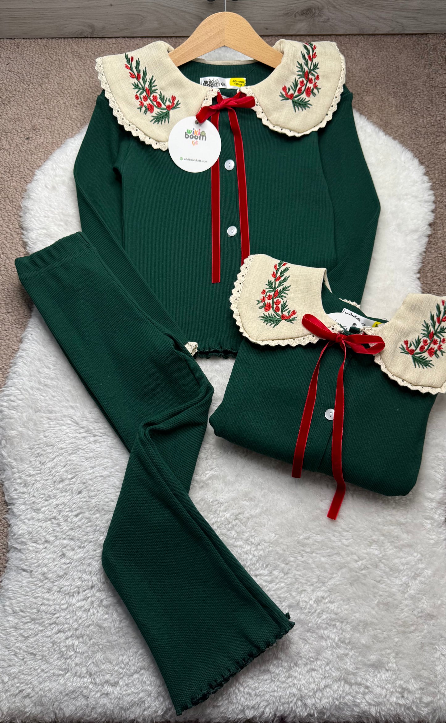 ENSEMBLE FILLE VERT À COL BRODÉ FLORAL