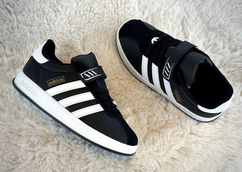 Espadrille adidas noir et blanc