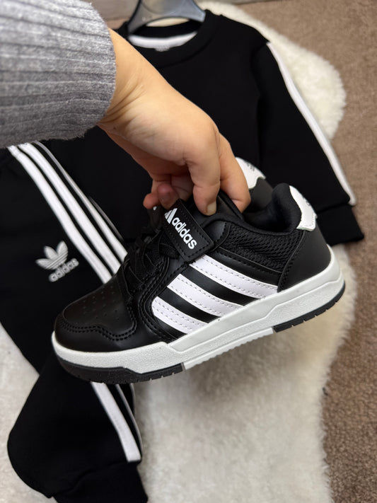 Adidas Chaussures à scratch tensaur - noir