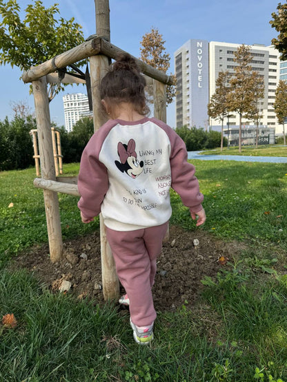 MINNIE MOUSE SURVETEMENT