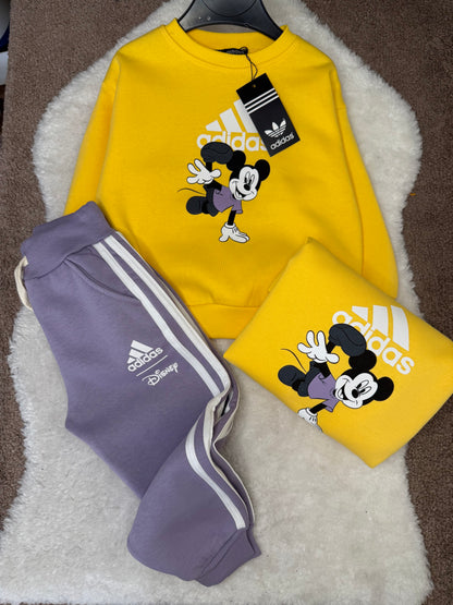 Ensemble adidas mickey