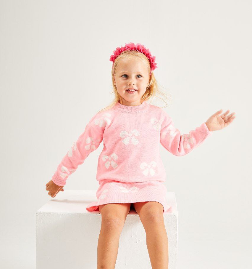 Ensemble tricoté rose pour fille