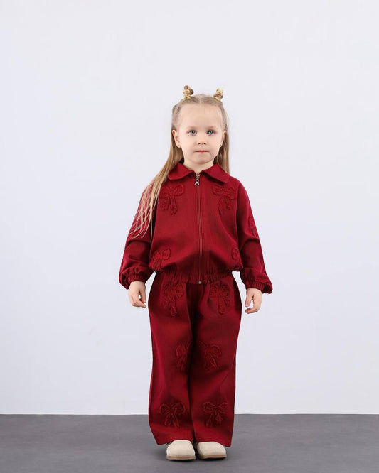 Combinaison fille élégante rouge à motifs brodés